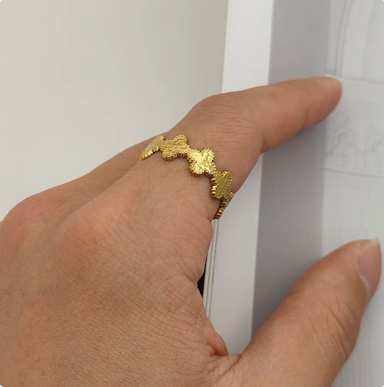 Clover Cuff Ring