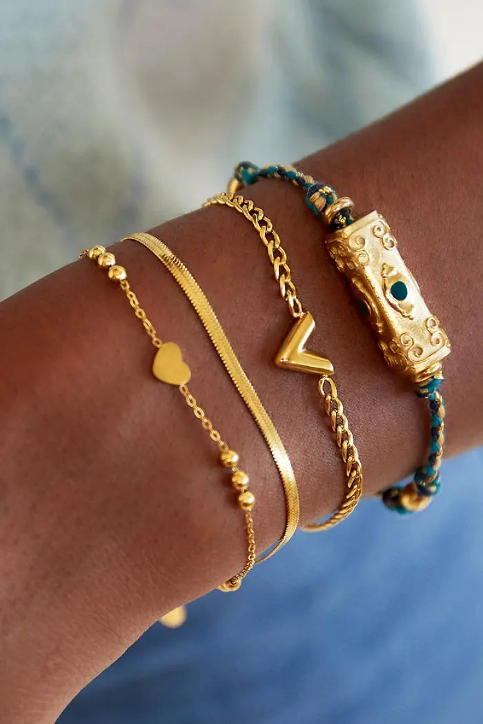 V Bracelet
